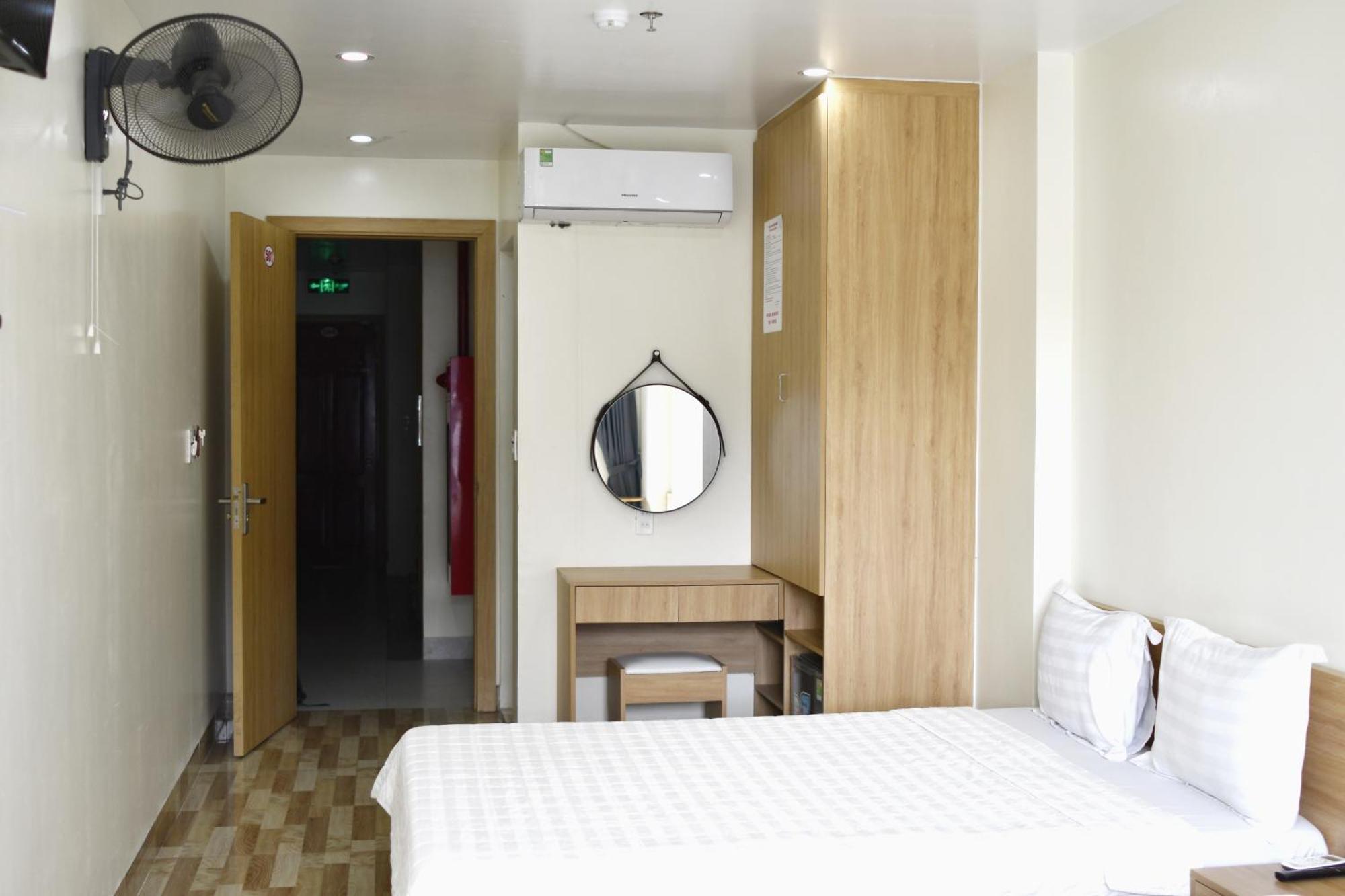 Sea Balcony Hotel Dong Khe Sau Exterior foto