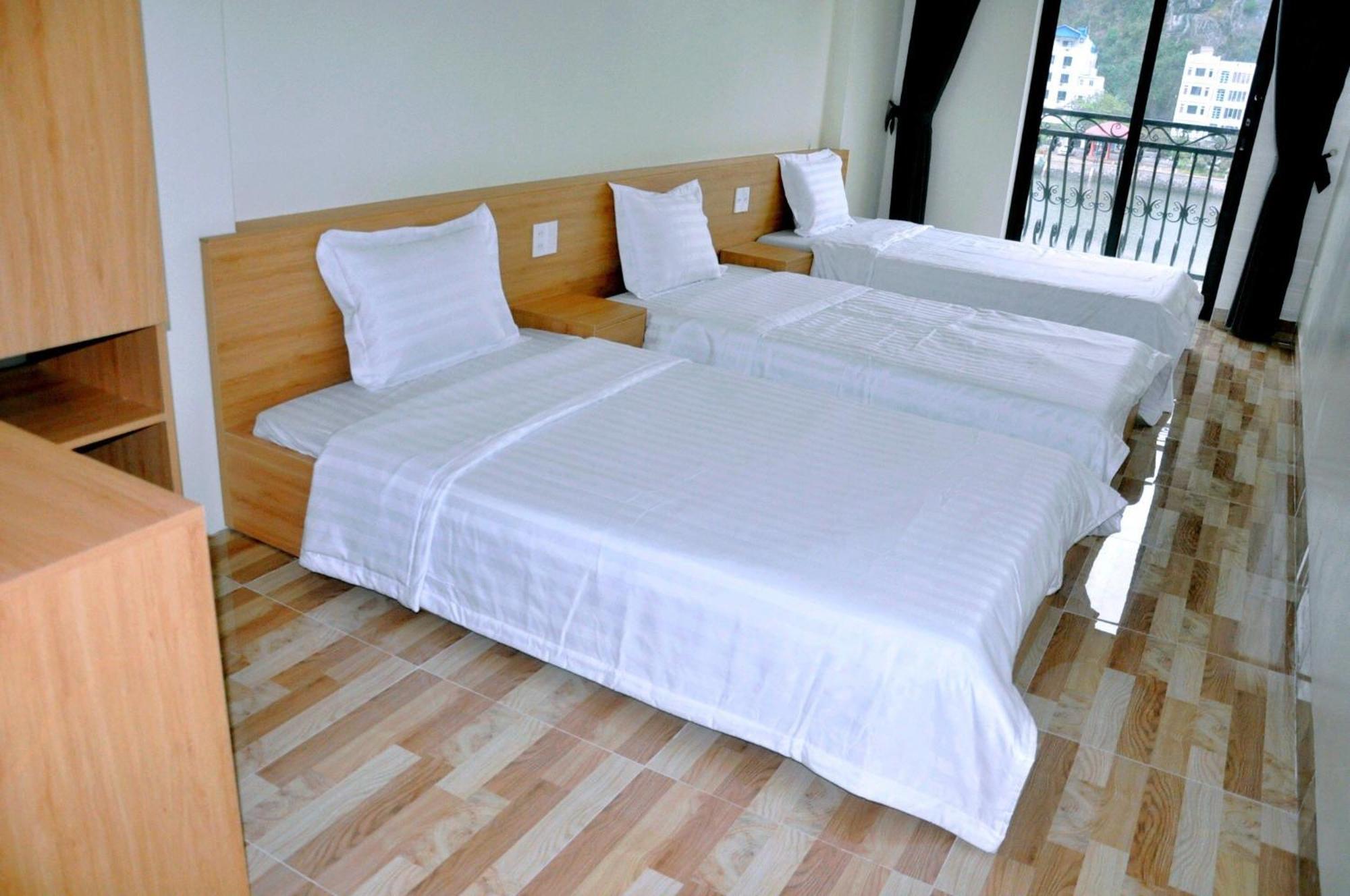 Sea Balcony Hotel Dong Khe Sau Exterior foto